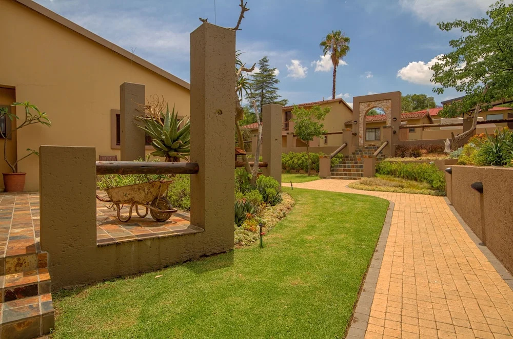 Africlassic Rivonia by BON Hotels