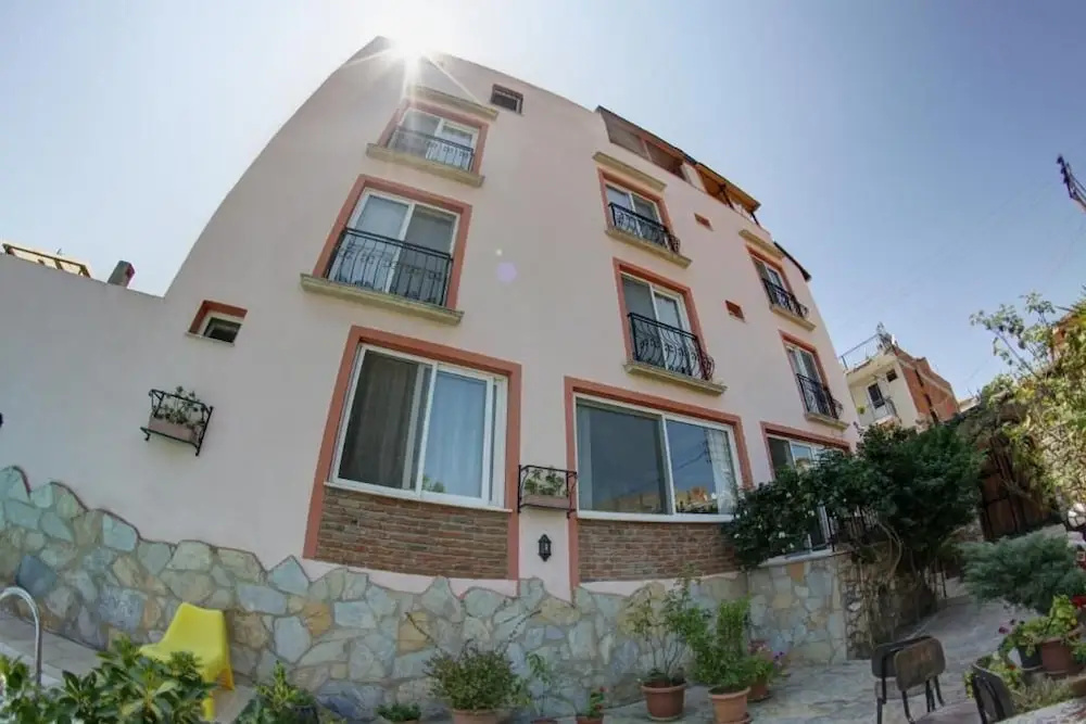 Nazar Hotel