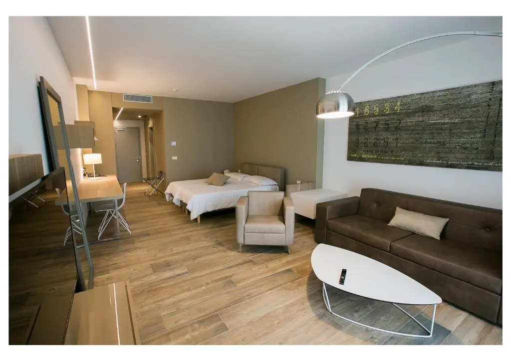 Basement Junior Suite with pool view
