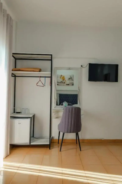 Standard Double room with partial sea view (full double bed)