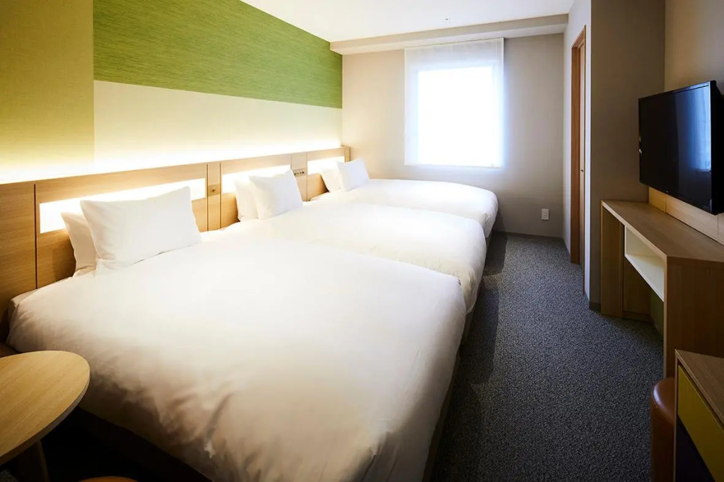 Superior Triple room