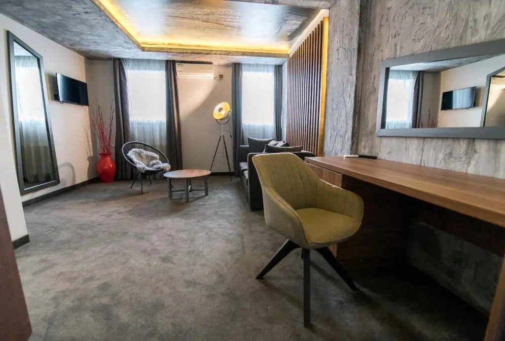 Standard Family room