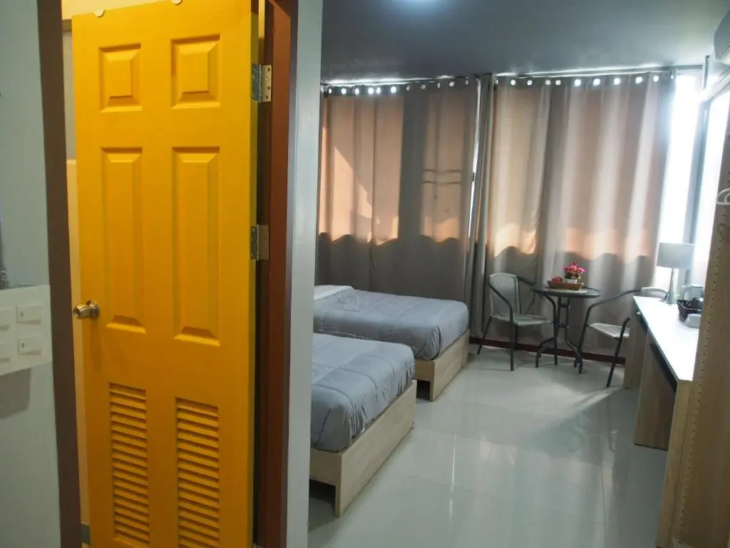 Standard Double room with balcony (twin beds)