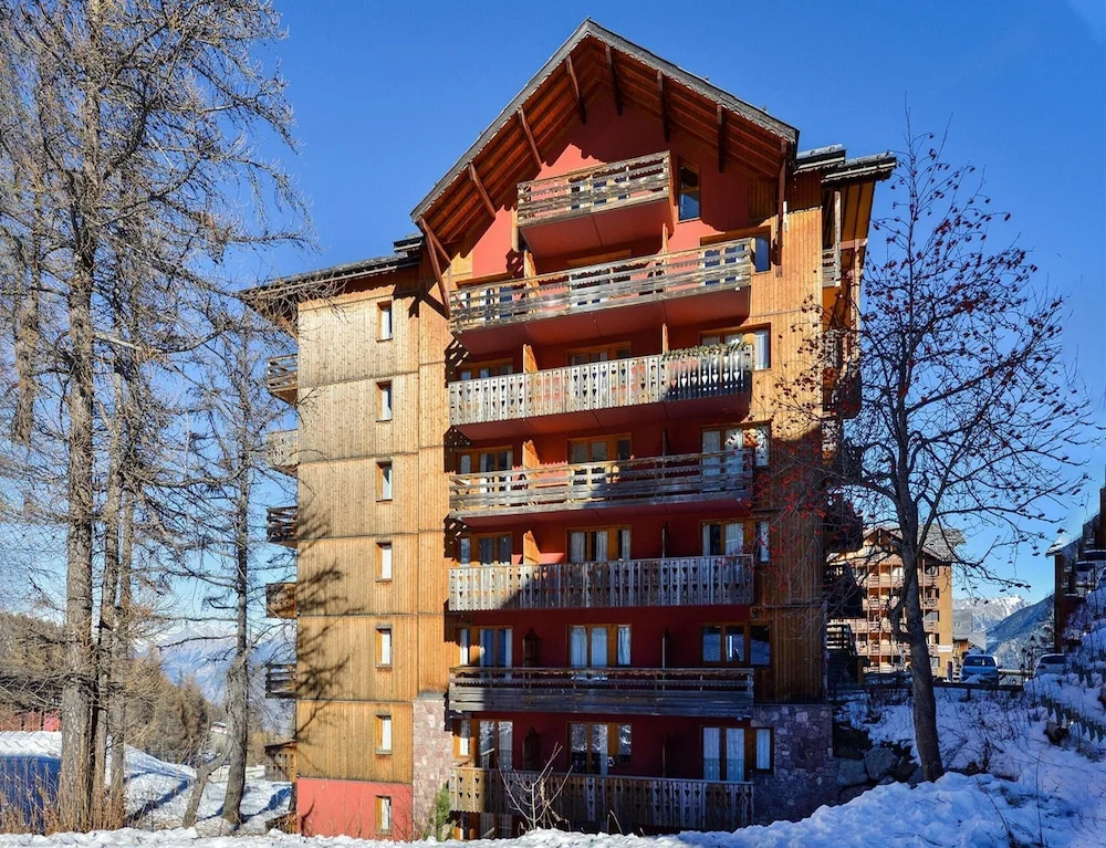 Alpine Retreat for Four Guests