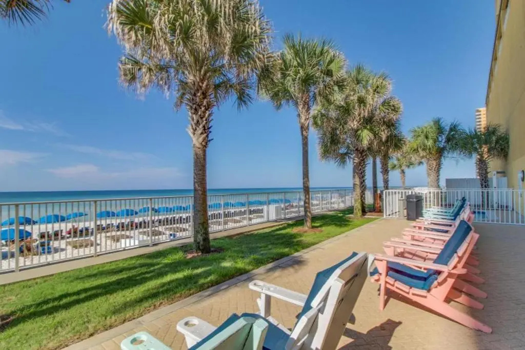 Tropic Winds Condominium - Chambres