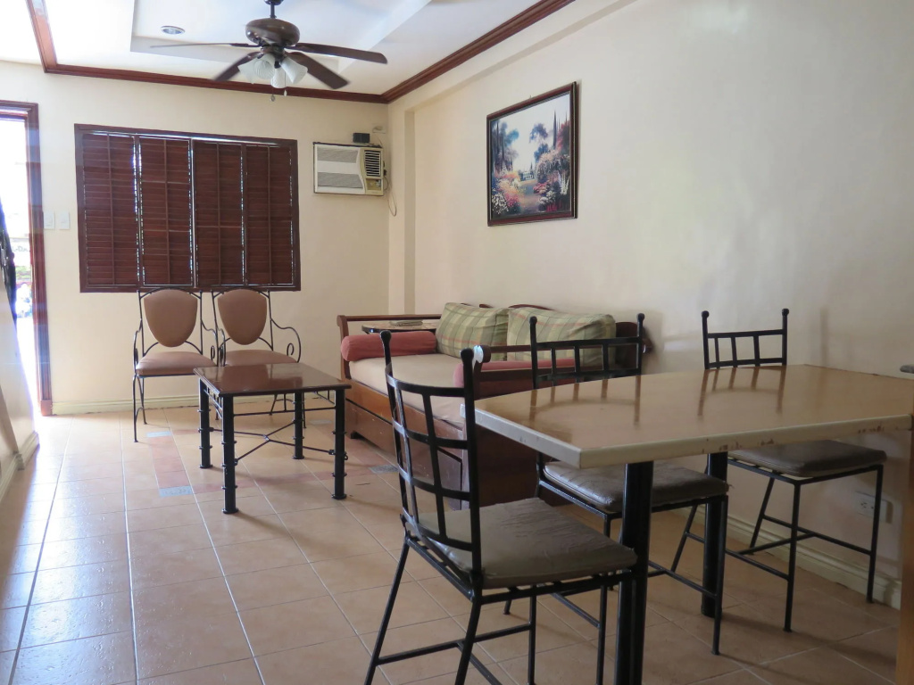 Crown Regency Residences Davao - Général