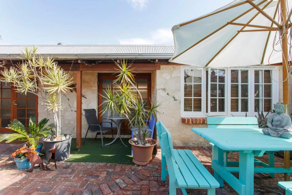 Binks Beach House - South Fremantle