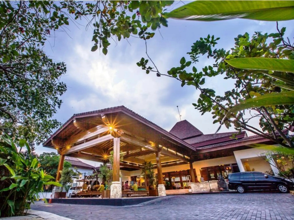 Lorin Solo Hotel