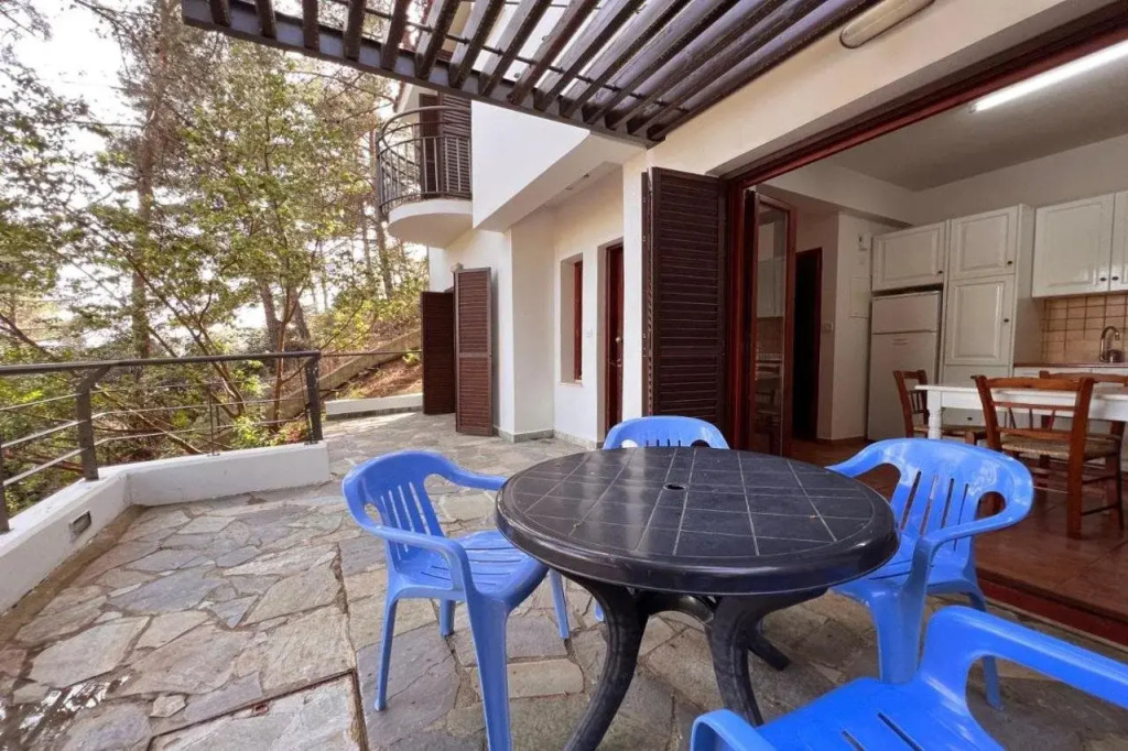 Poed Residences