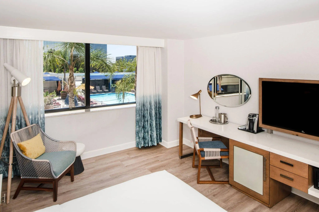 Renaissance Newport Beach Hotel - Chambres