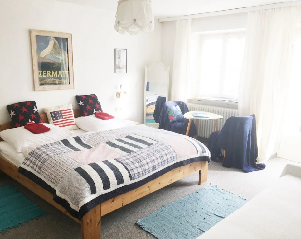 Standard Double room with balcony (full double bed)