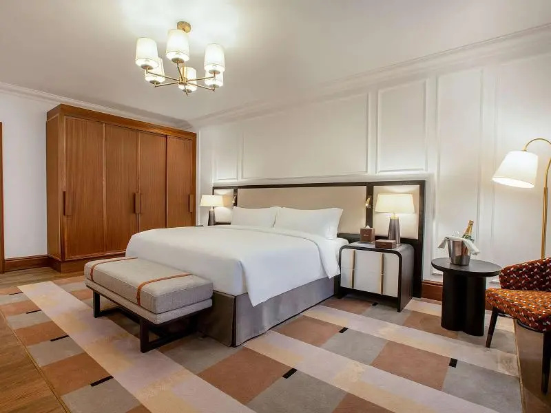 Deluxe Double room with lake view (twin beds)