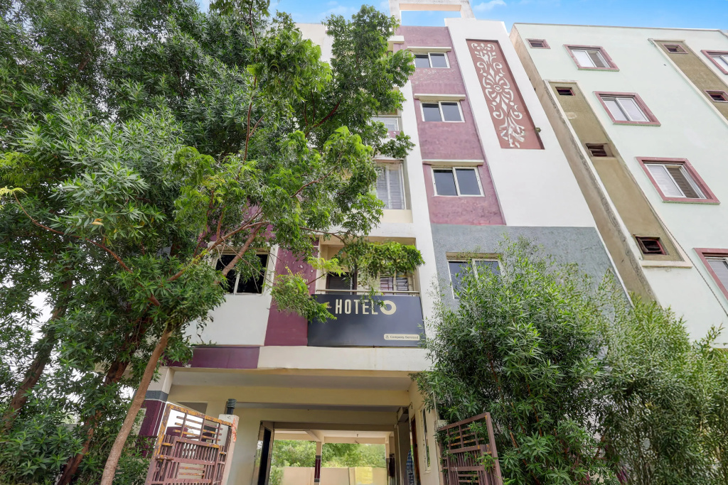 Hotel O Enikepadu Formerly Akshaya