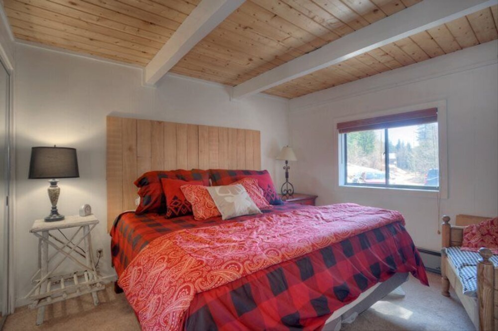 Hideaway River Cabin — 3