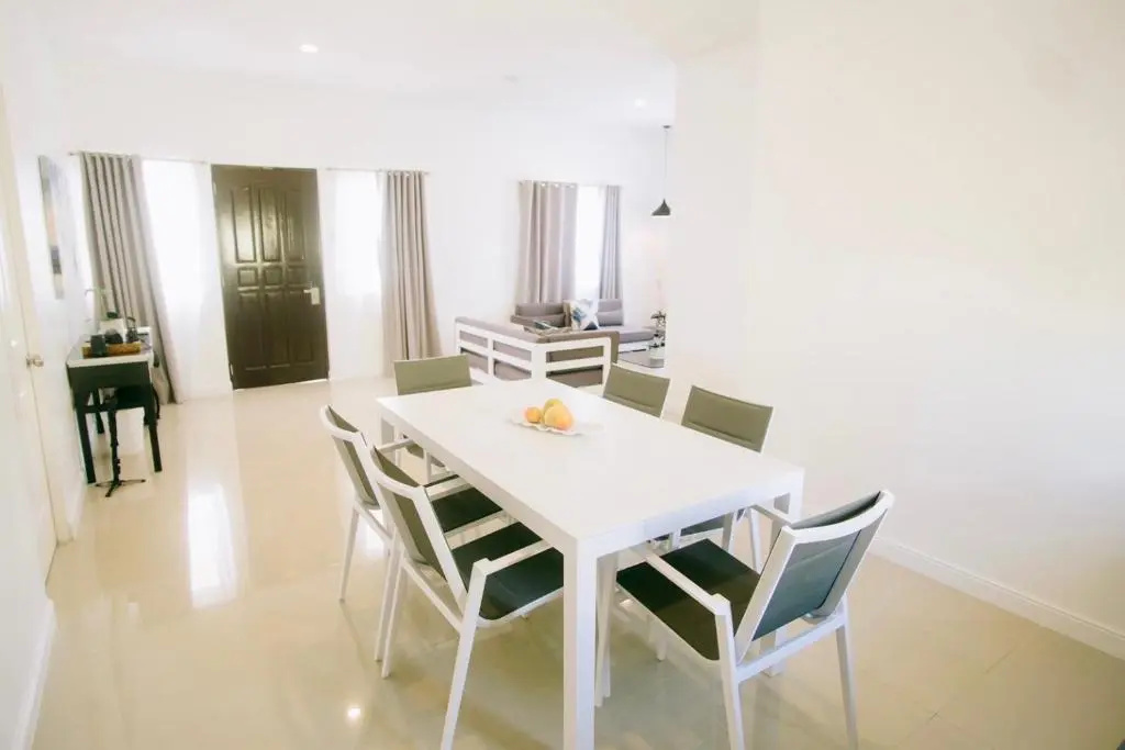 Standard Family room