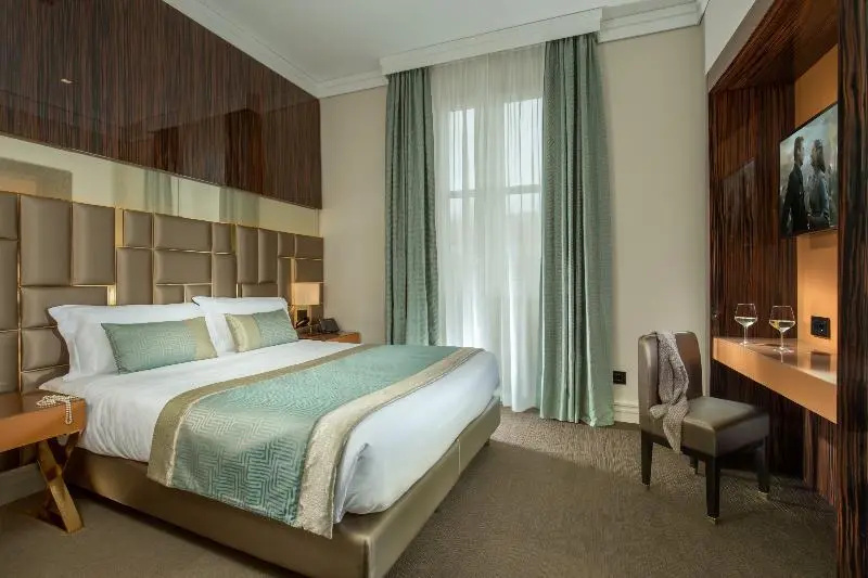 Classic Double room (twin beds)