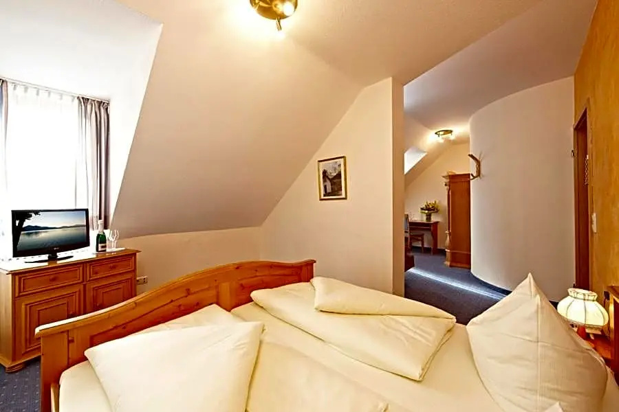 Vier Jahreszeiten - Chambres