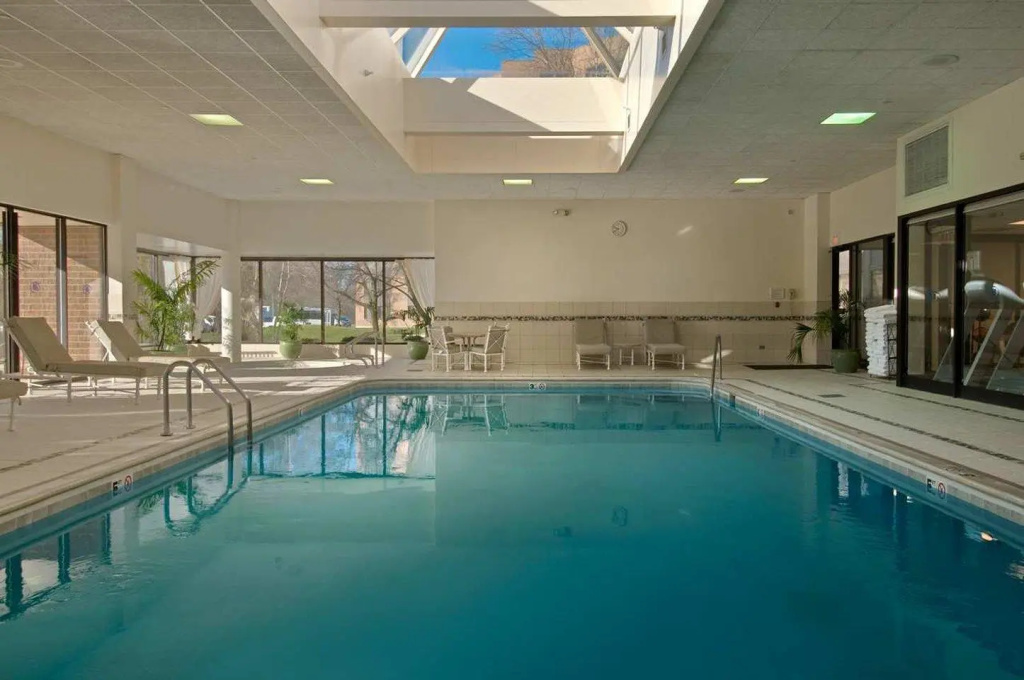 DoubleTree by Hilton Lisle Naperville - Général