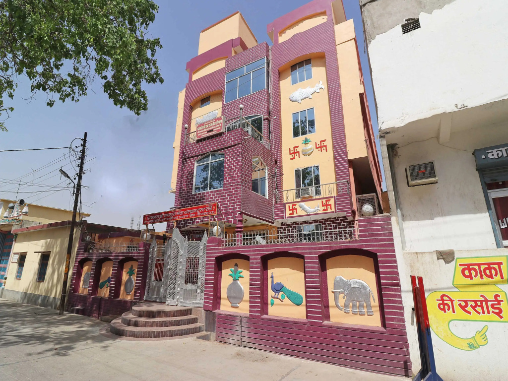 Oyo flagship 38000 Vaidehi Bhawan