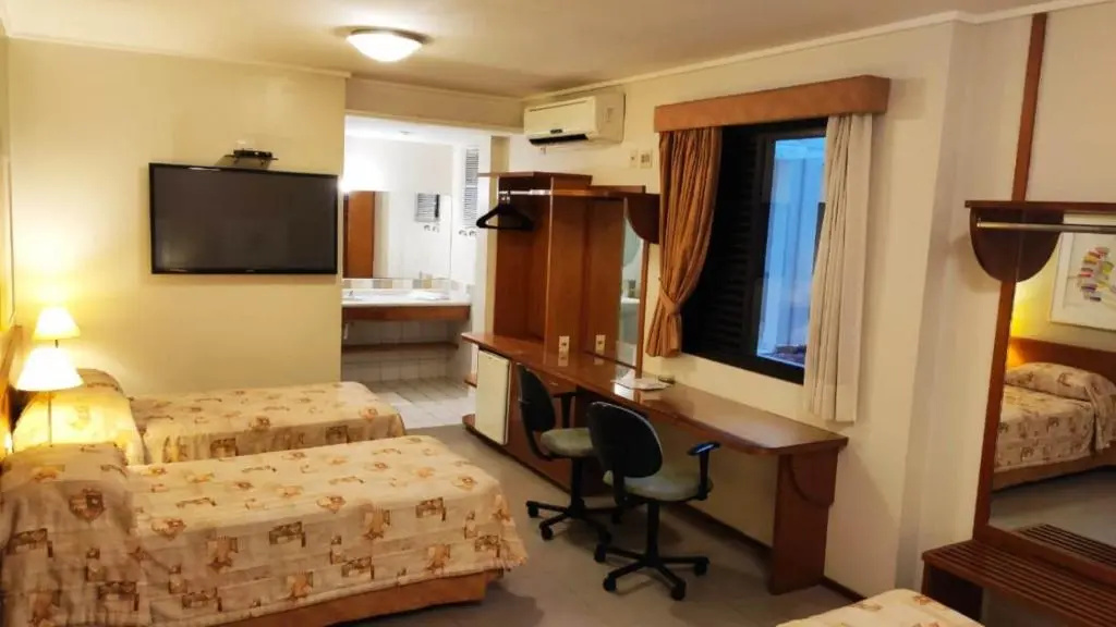 Hotel Metrópolis - Chambres