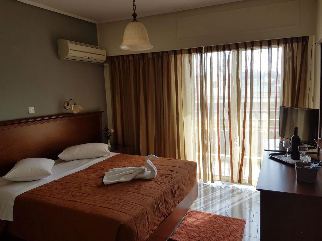 Apollo Hotel — 5