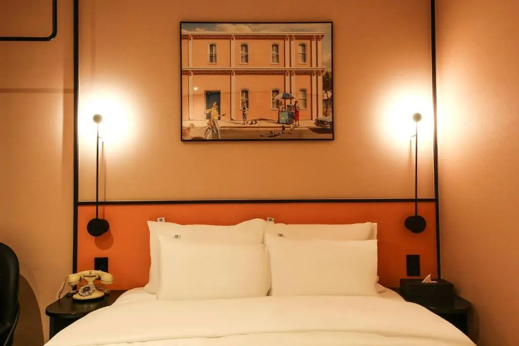 Bedroom