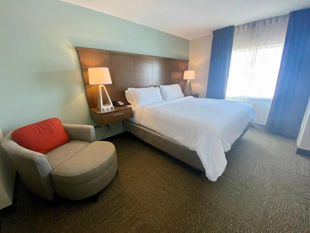 Staybridge Suites Great Falls by IHG - Chambres