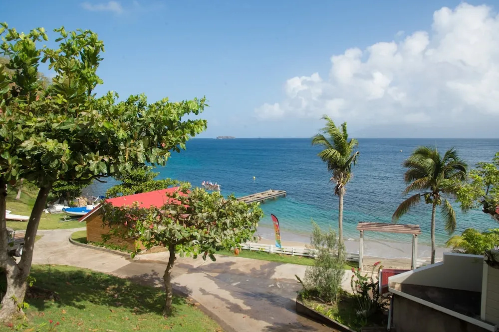 Beach & Waterfront