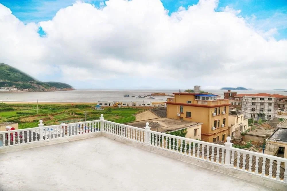Balcony & Terrace