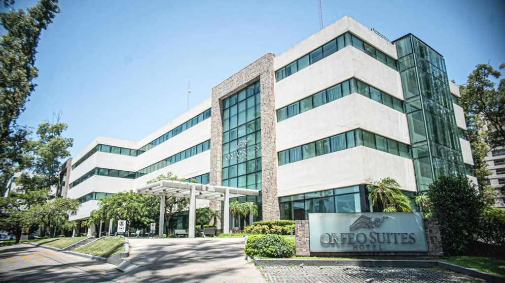 Orfeo Suites Hotel