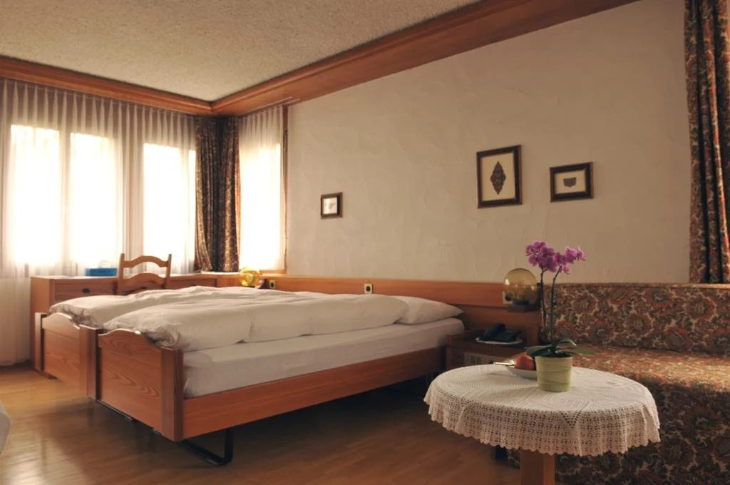 Wolfensberg - Photo 1