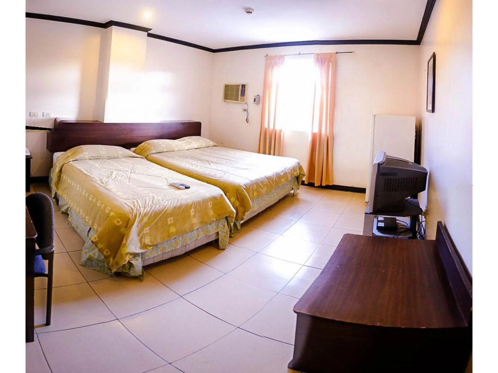 Superior Triple room
