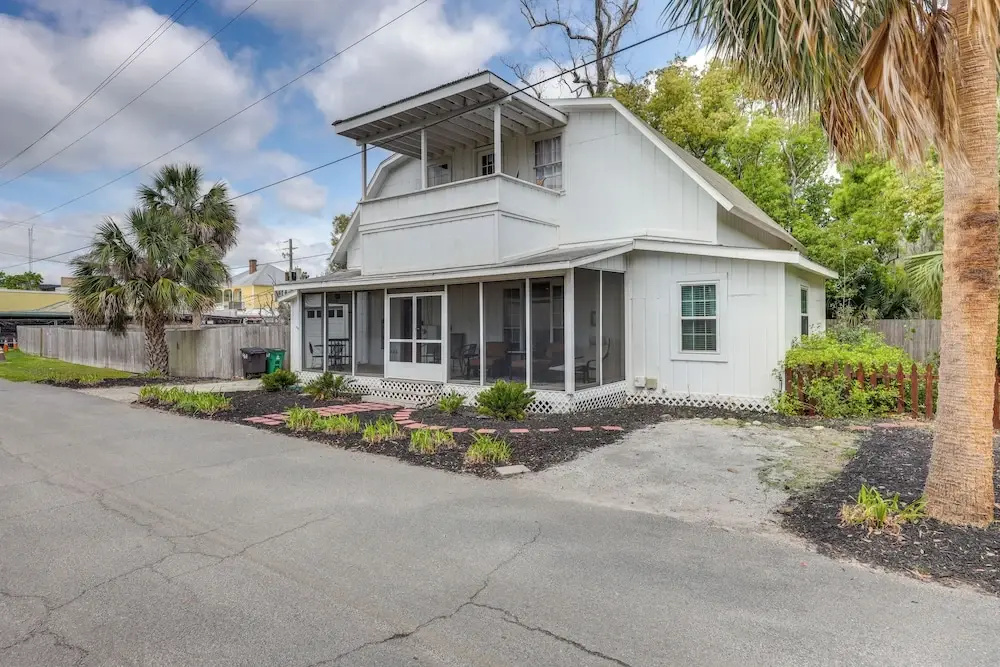 Walkable Home w/ Porch in Dtwn St Marys! - фото 31