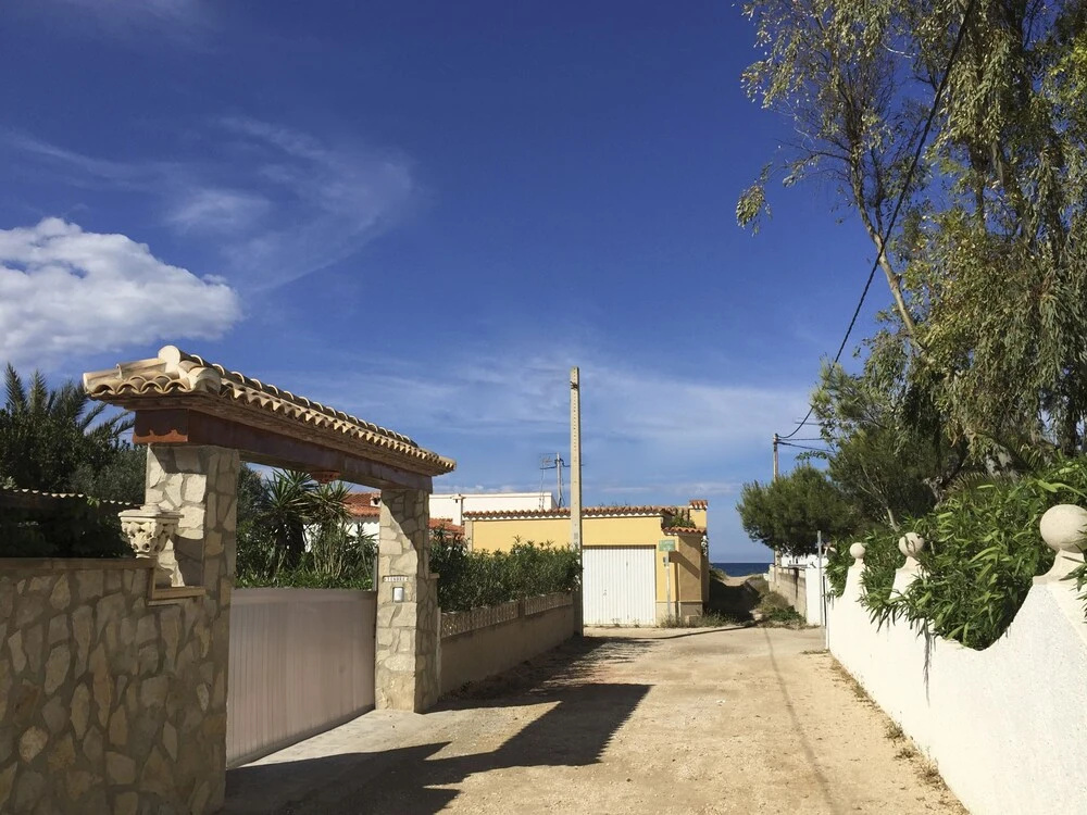Ad4101 in Denia With 4 Bedrooms and 1 Bathrooms
