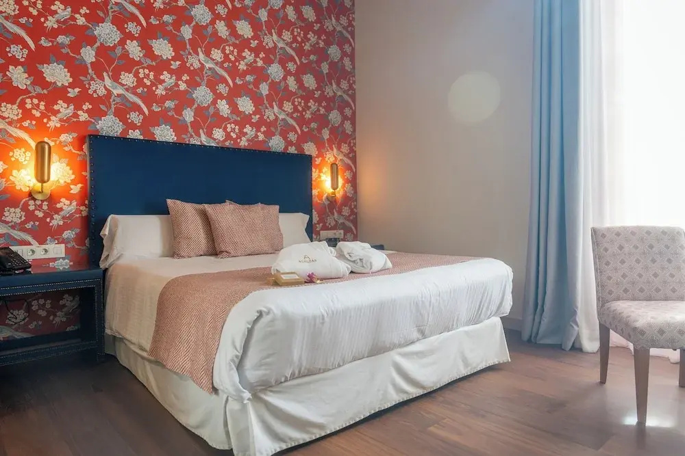 1 Bedroom Superior room with city view
