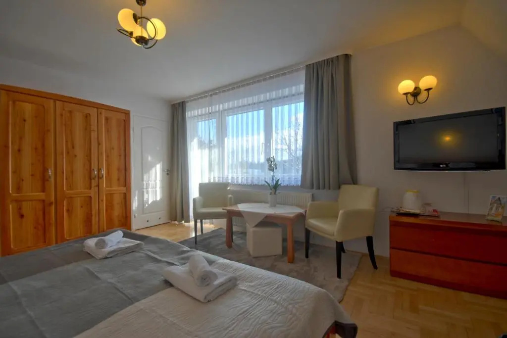 Standard Double room (full double bed)