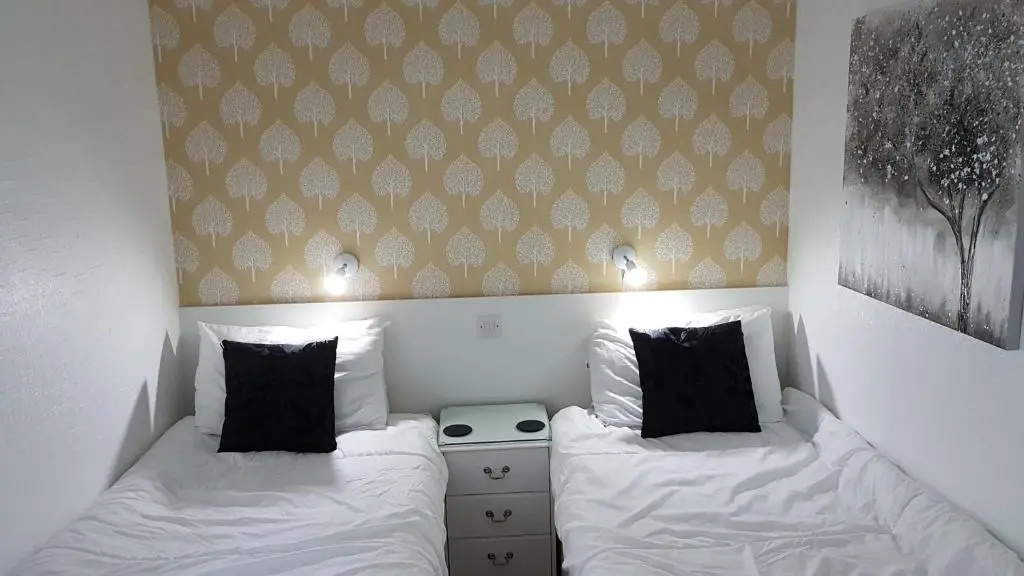 Economy room