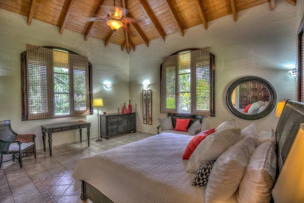 Casa Las Brisas A Caribbean Vacation Dream