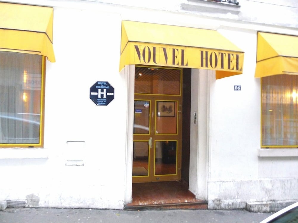 Voir la photo 1 — Nouvel Hotel Paris 18