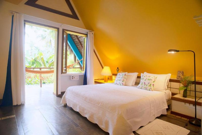 Suite with balcony and with garden view