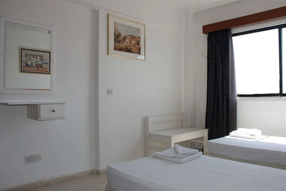 Florea Htl Apts — 4