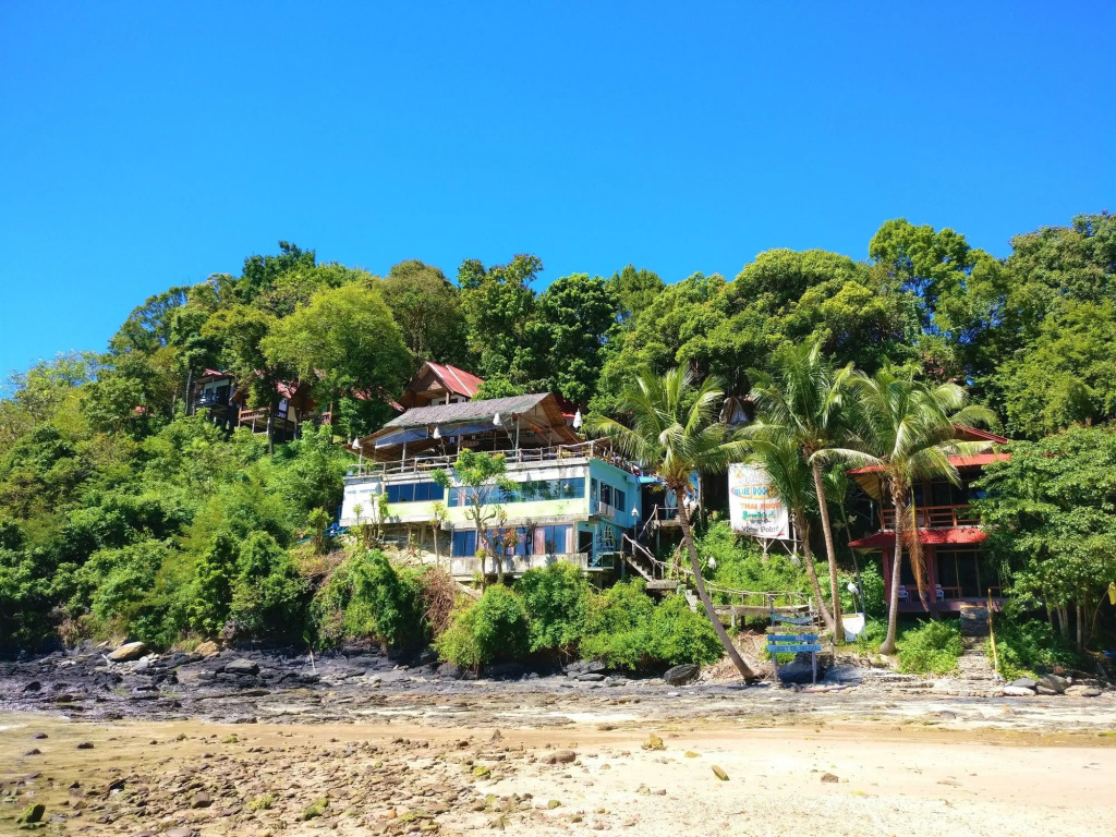 Lanta Marine Park View Resort
