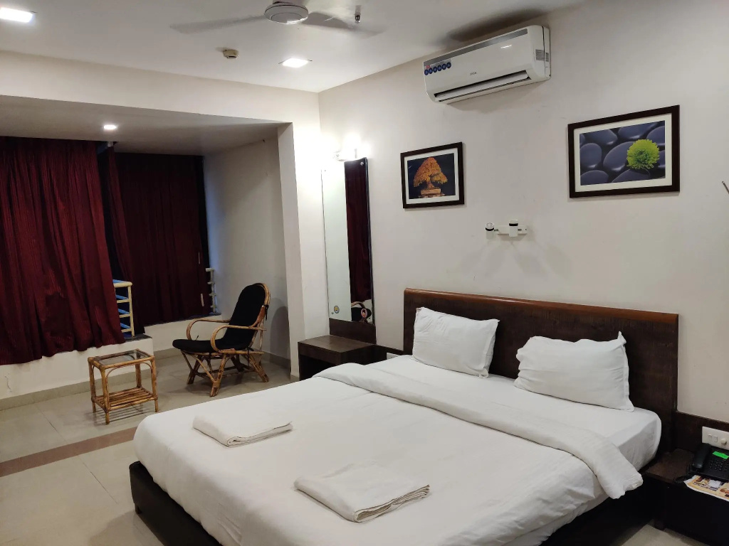 Economy Double room (full double bed)
