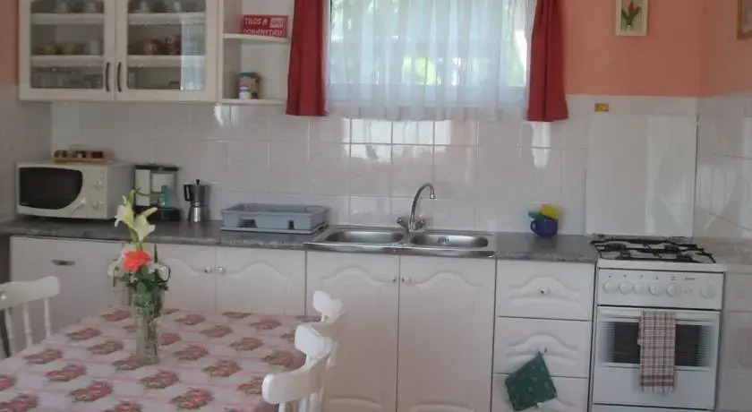 Hortenzia Nyaraló - фото 7