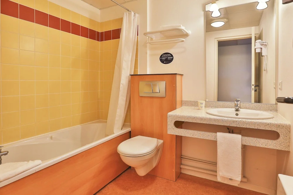 ACE Hôtel Vendée Sainte Hermine (ex Clem'otel) - Chambres
