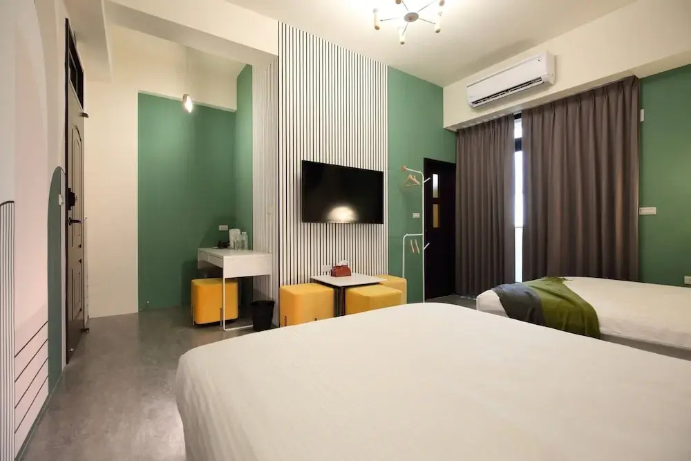 Hotel photo 12
