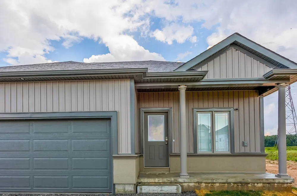 Luxury Bungalow mins Niagara falls & Brock uni
