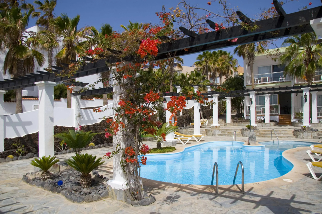 Aparthotel Esquinzo Y Monte Del Mar - Général