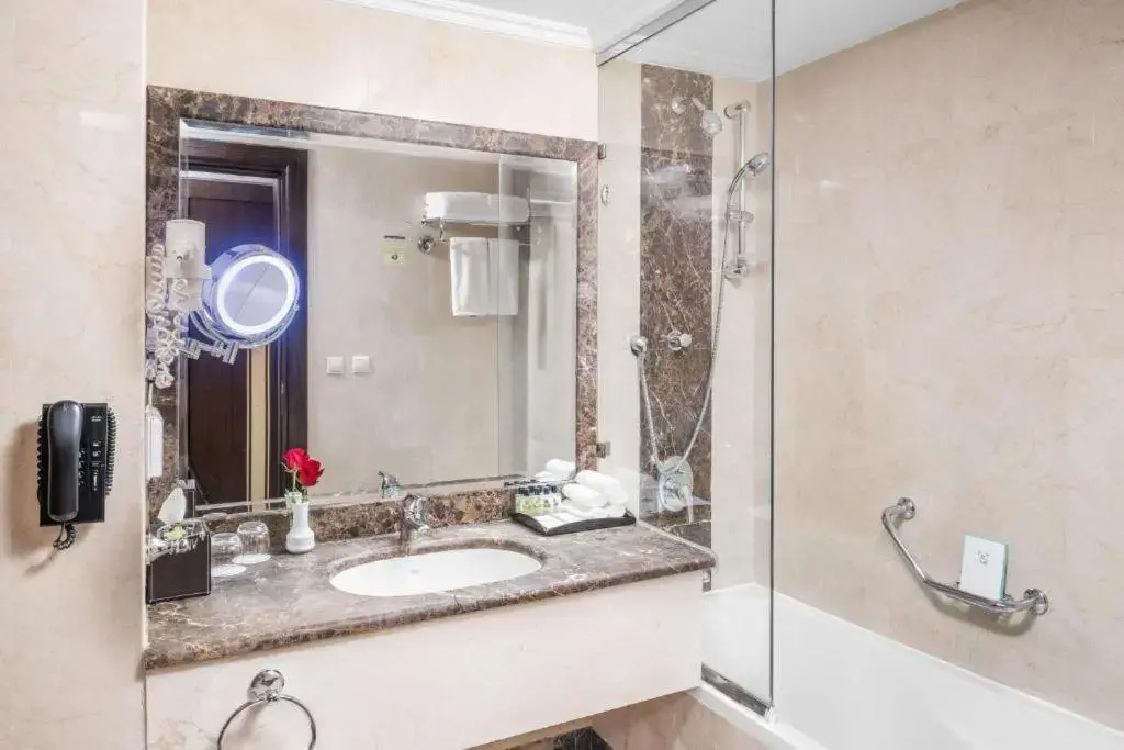 Taiba Suites Madinah - фото 43