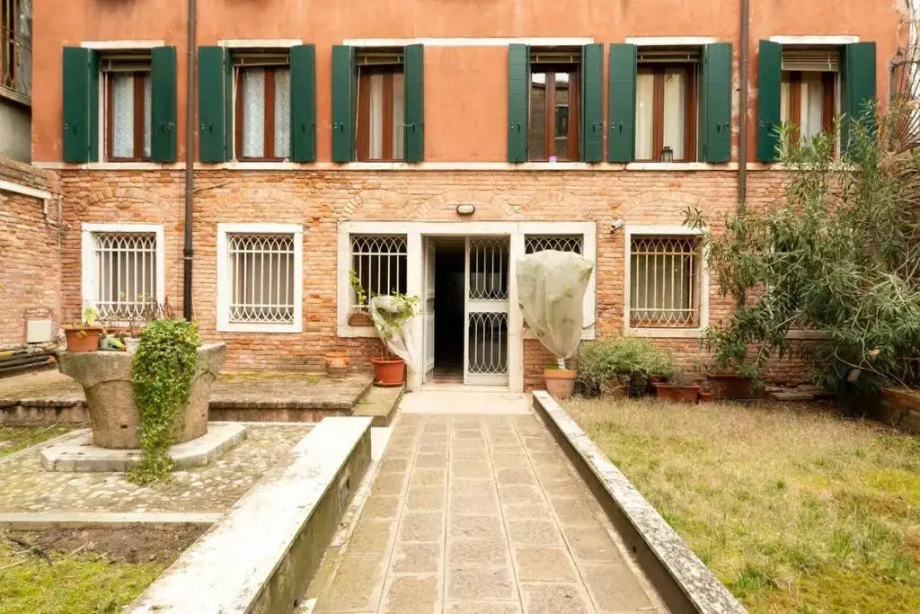 The Zen House Apartment